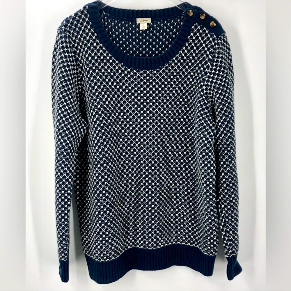 LL Bean Navy Blue White Knit Sweater Womens
XL Cotton Gold Tortoise Buttons